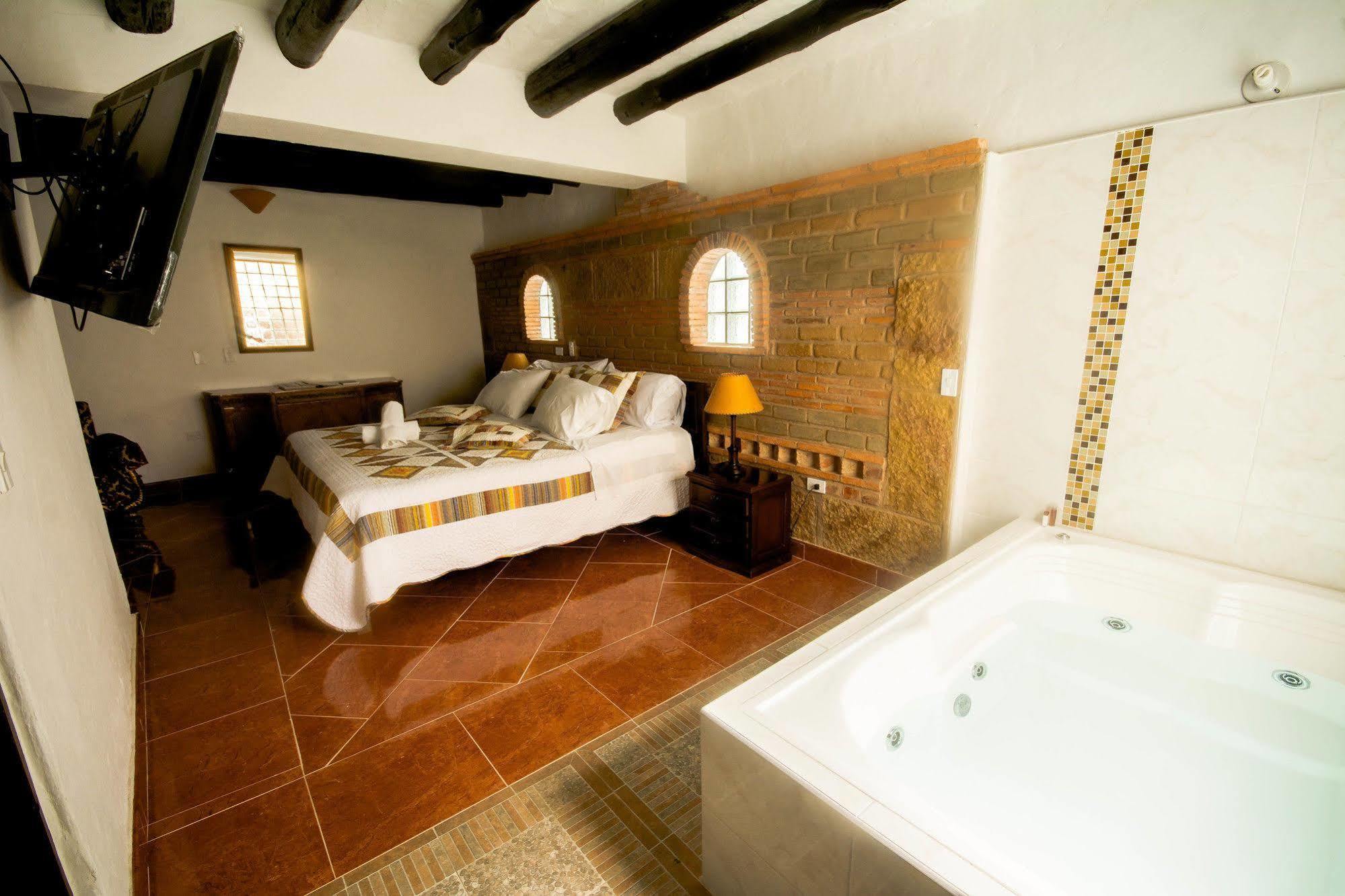 Hotel Los Frayles Villa de Leyva Bagian luar foto